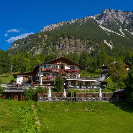 Frühstückspension Fraina Cortina d'Ampezzo