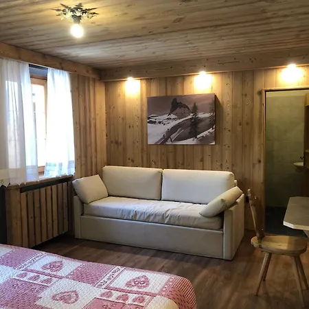 Fraina Bed & Breakfast