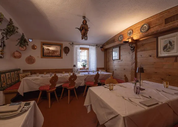 Oda ve Kahvaltı Fraina Cortina dʼAmpezzo